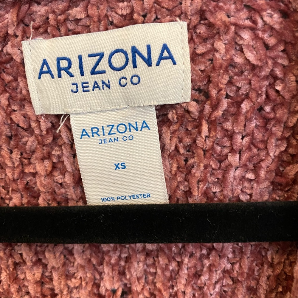 Cardigan - Picture 2 of 3